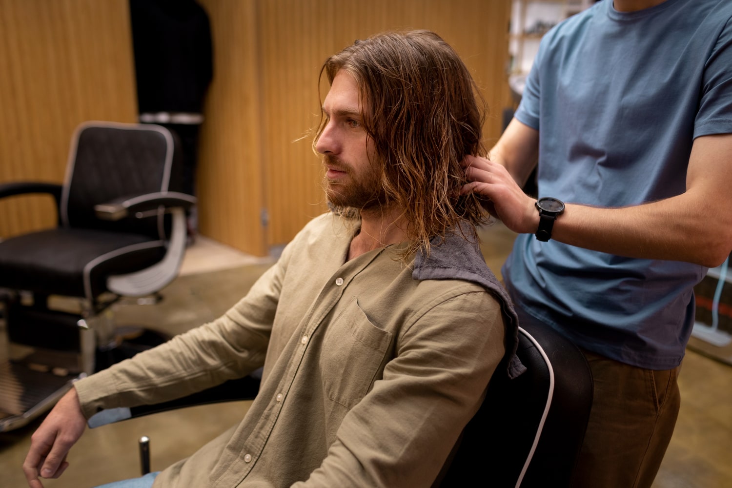 do-barbers-cut-long-hair-absolutely